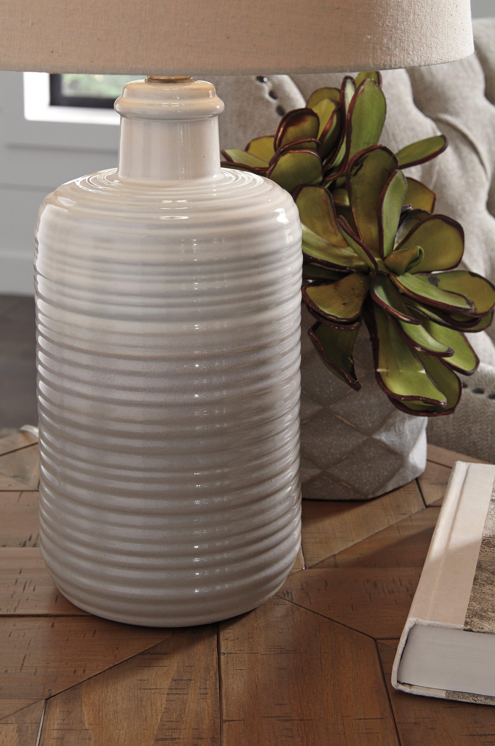 Marnina Taupe Table Lamp (Set Of 2) - Ella Furniture