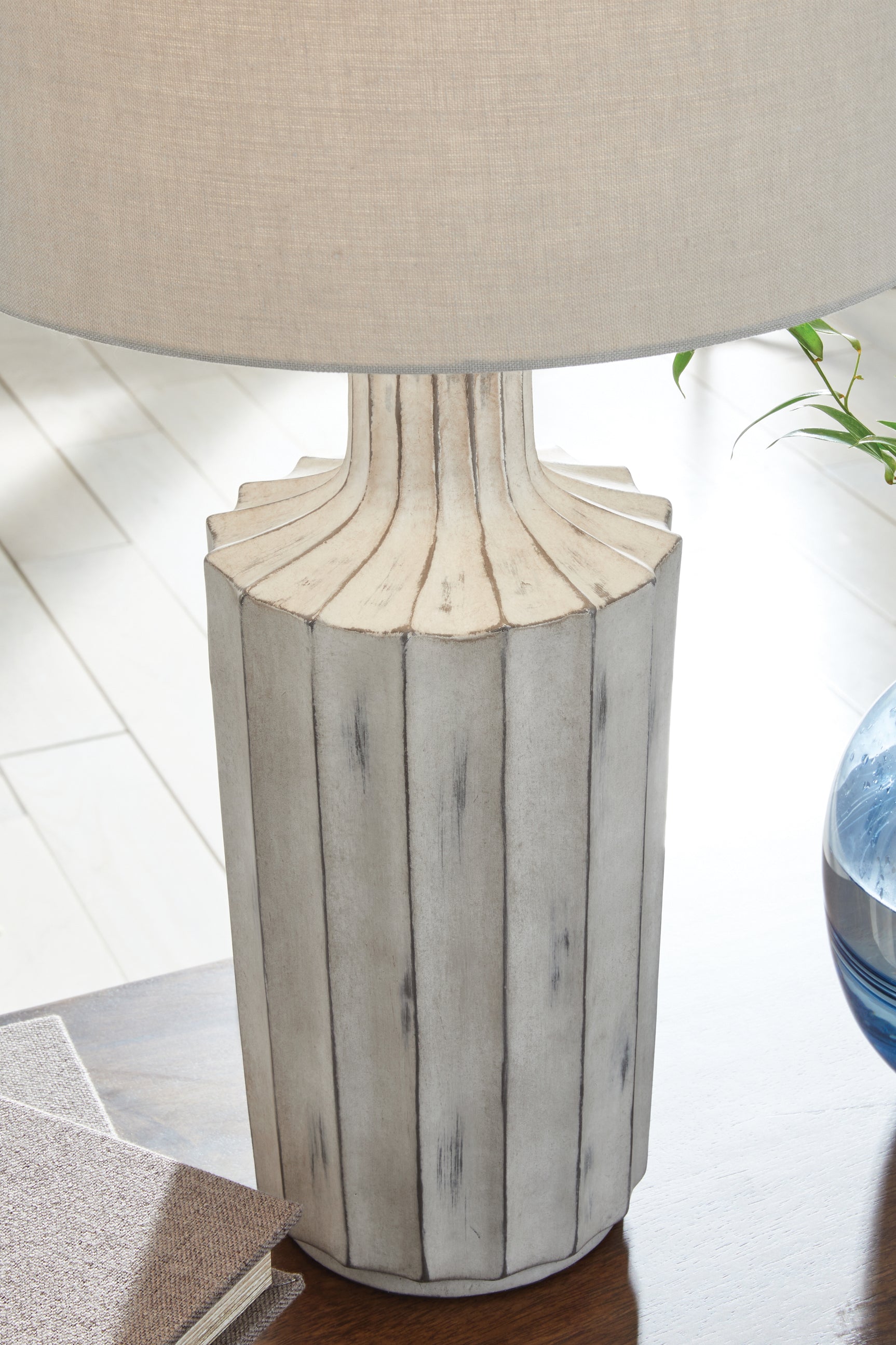Close-up of lamp base vertical line pattern