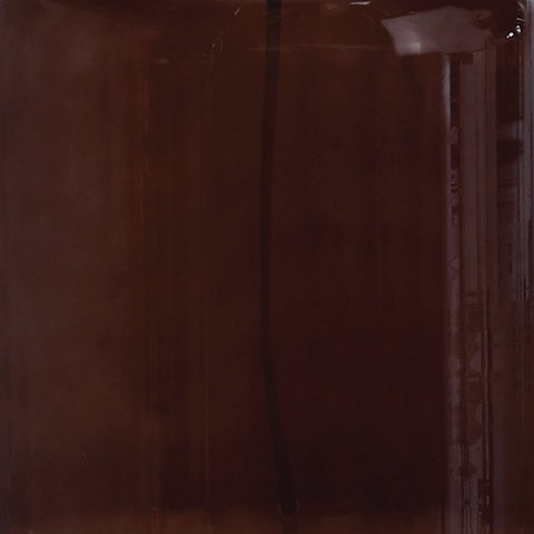 Fabric shade and brown glass base detail of Mette table lamp