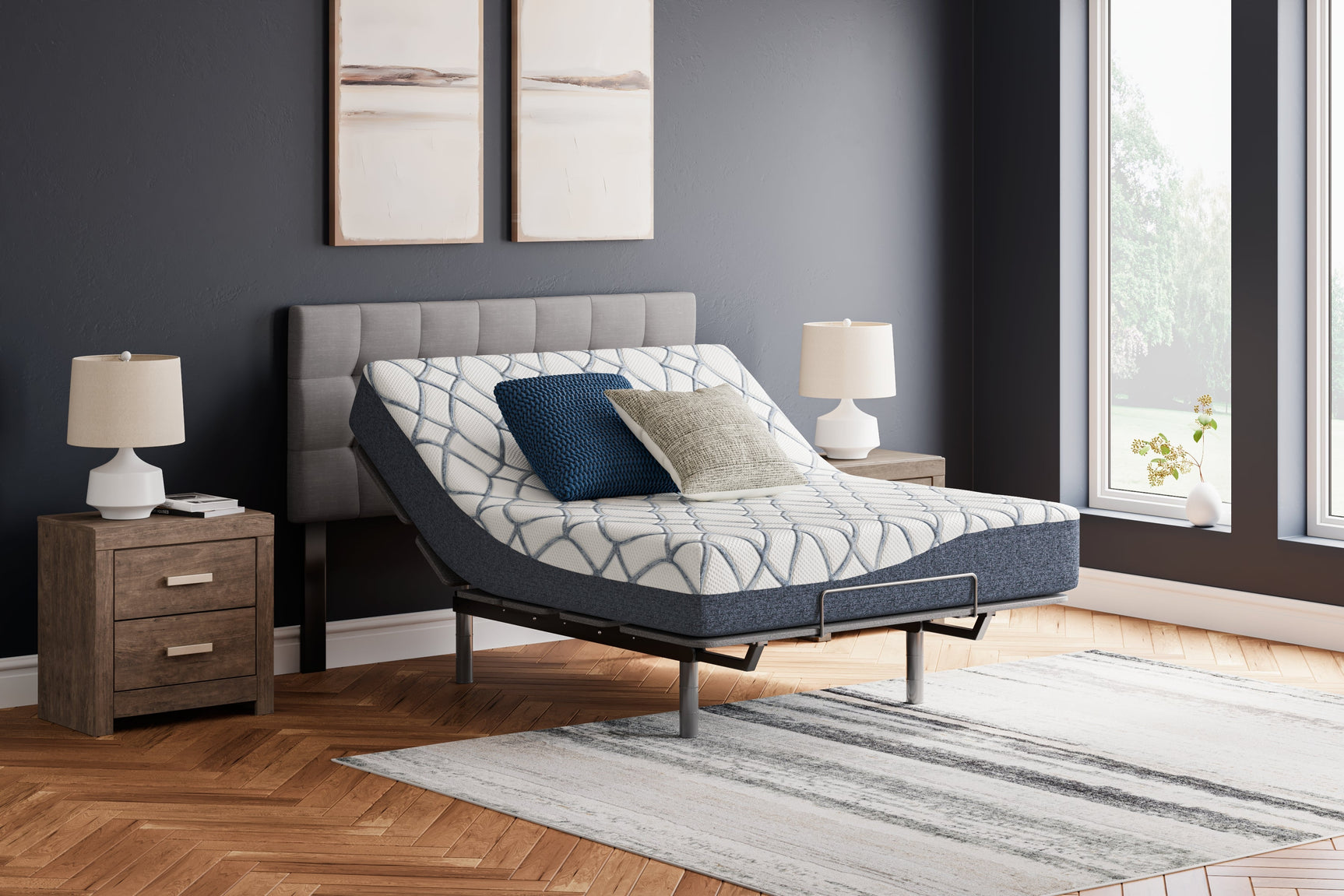 10 Inch Chime Elite 2.0 Twin Mattress side view