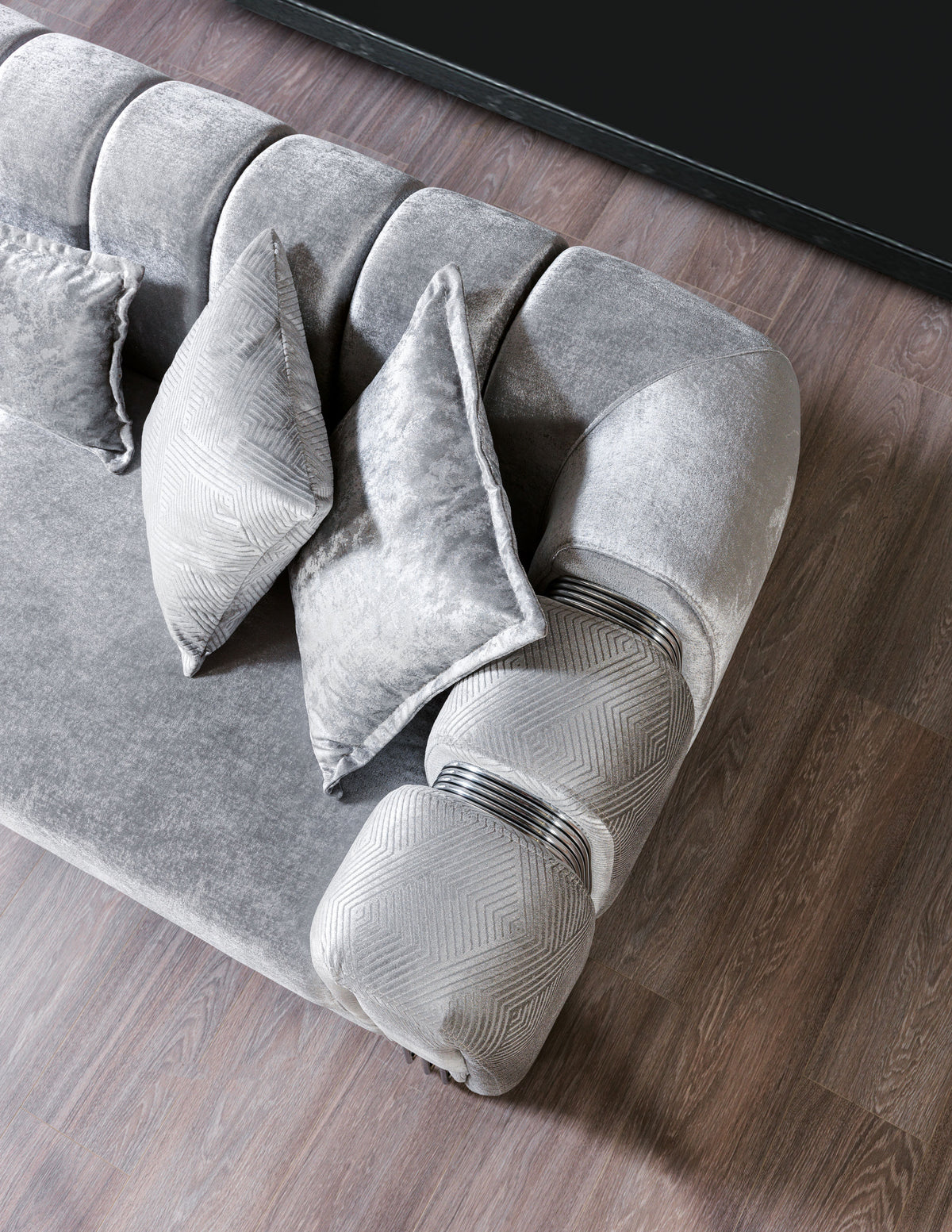 Side view of sofa with cushions