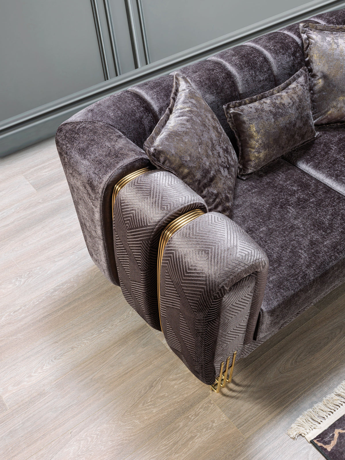 Ella Smoke Velvet Loveseat leg detail
