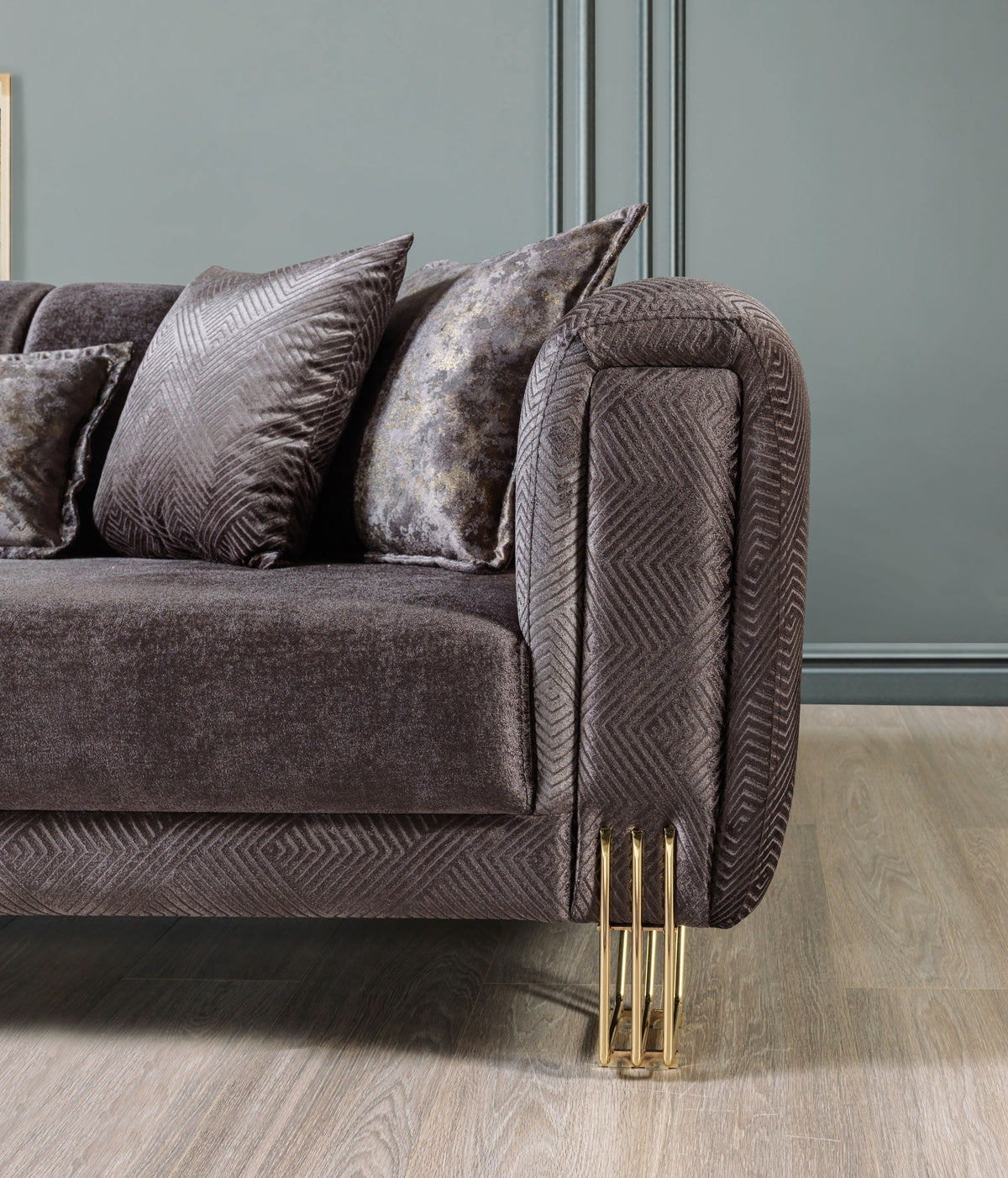 Ella Smoke Velvet Sofa leg detail