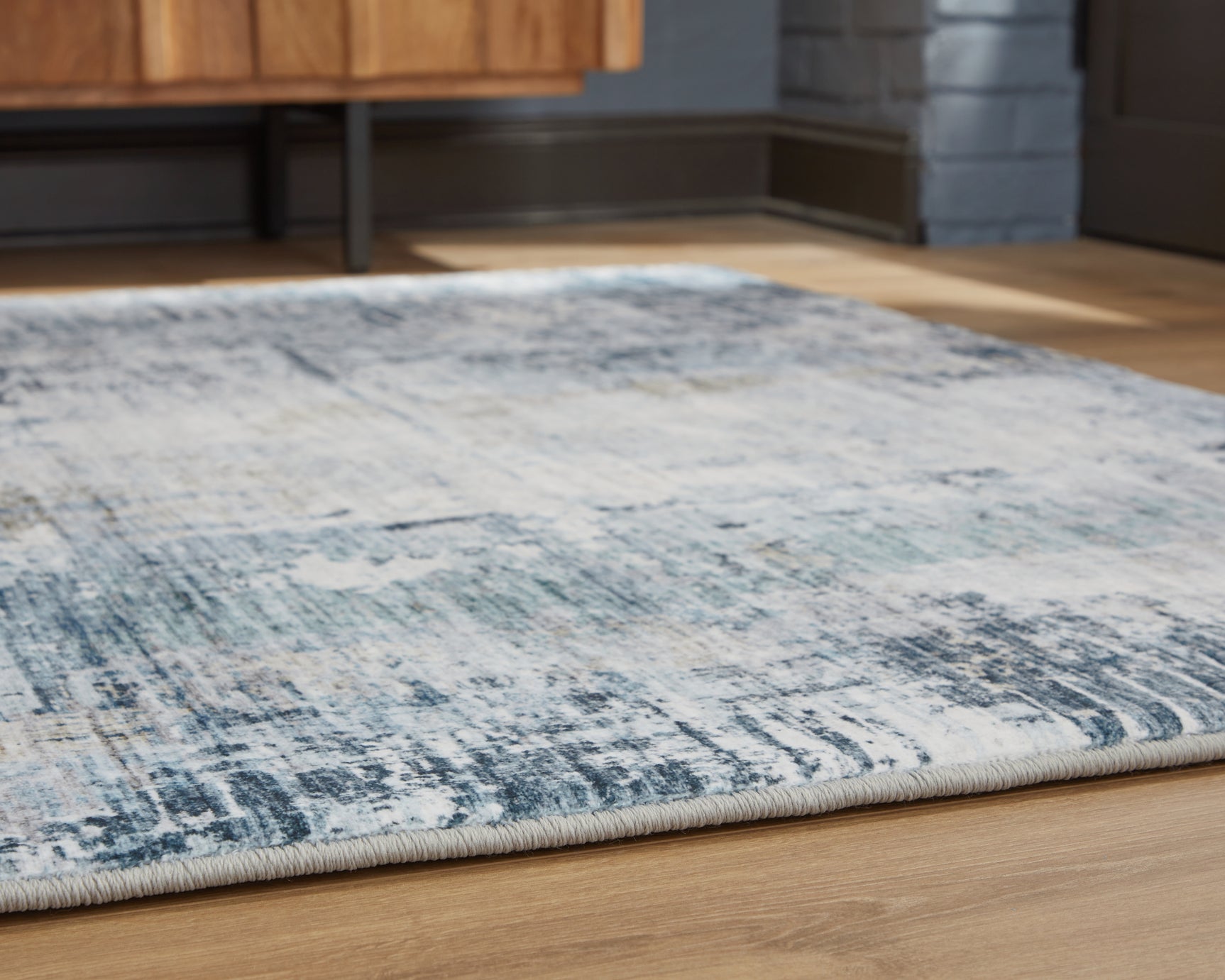 Arlenmont Blue/White/Brown 7'6" X 9'6" Memory Foam Area Rug