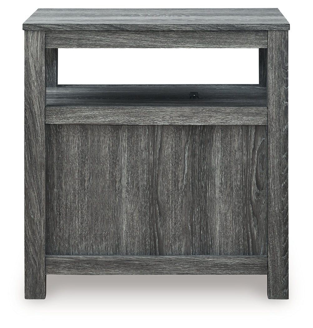 Side profile of Fendenmore Chairside End Table