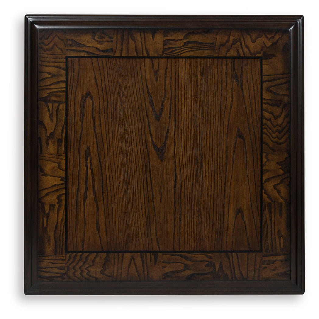 Maylee top view showing wood grain finish