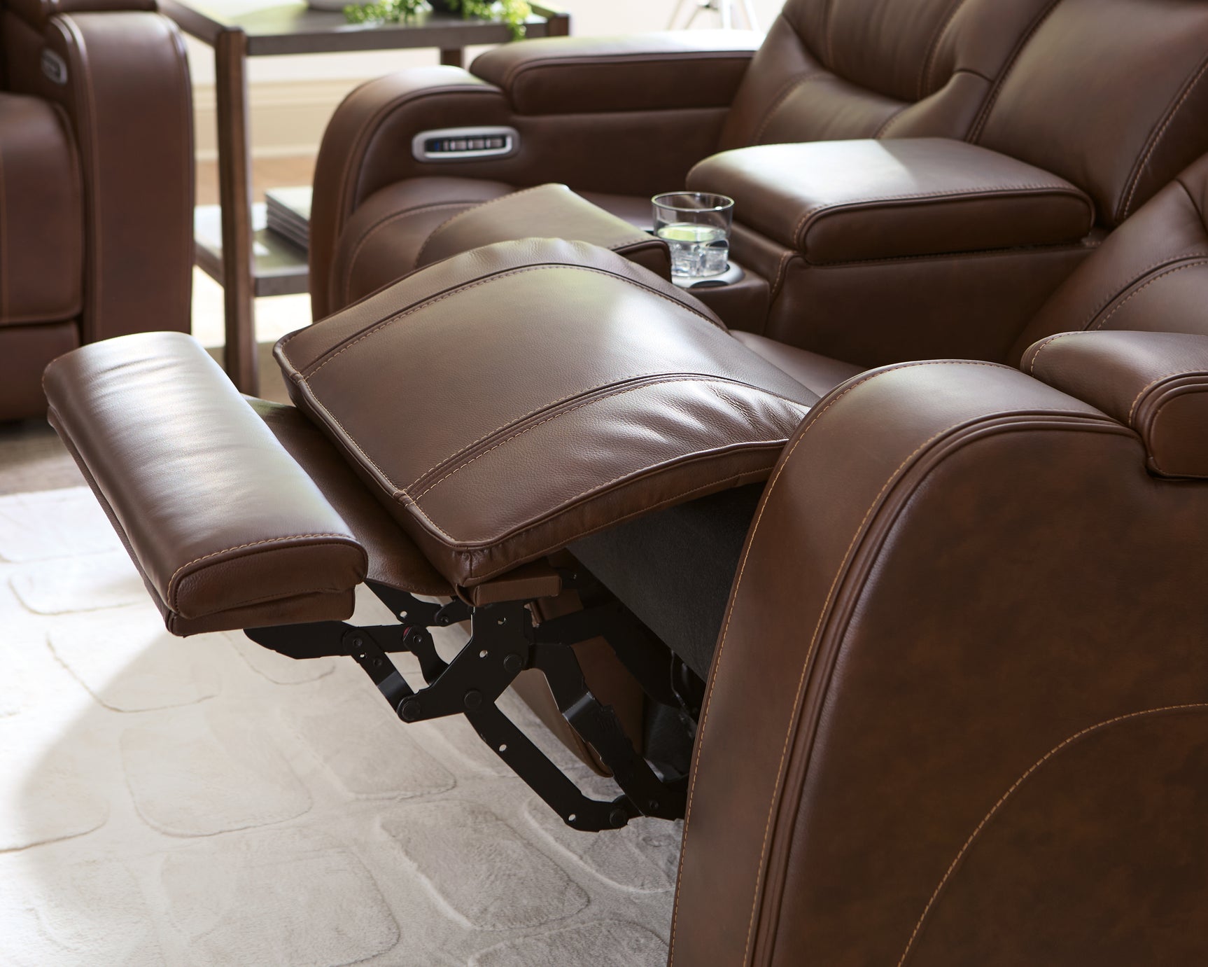 Knightington loveseat extended footrest