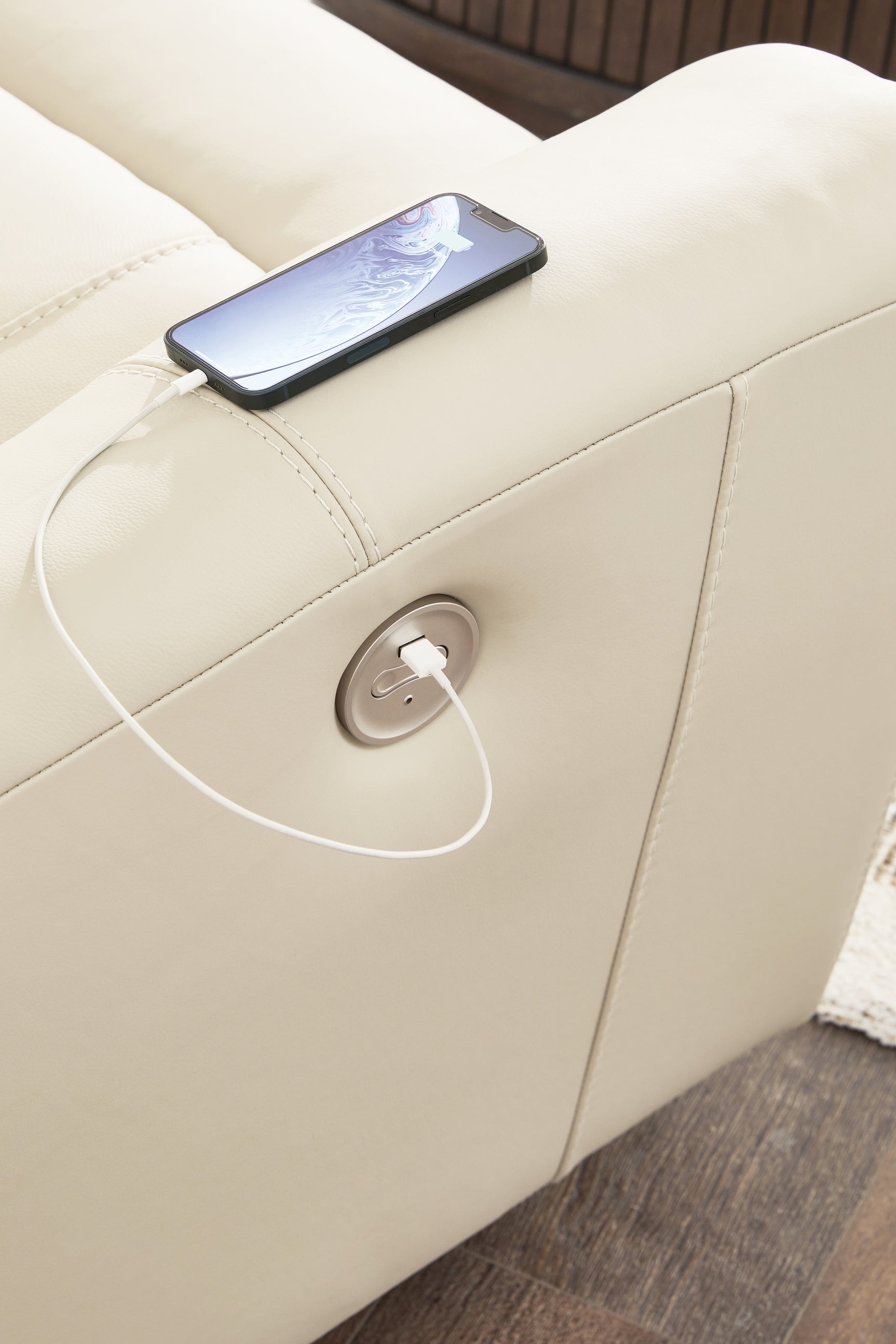 Dahlmoore Almond Leather Power Recliner USB port detail