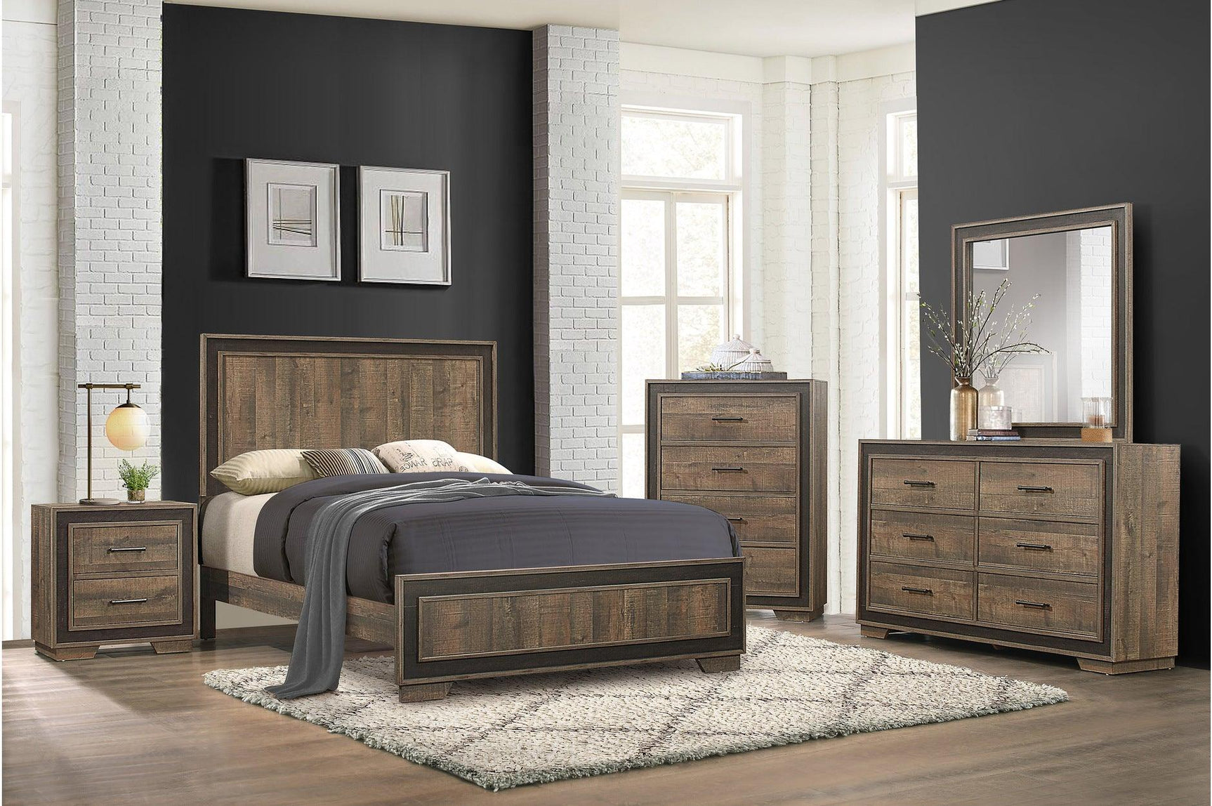 Ellendale Mahogany Panel Bedroom Set bed main view