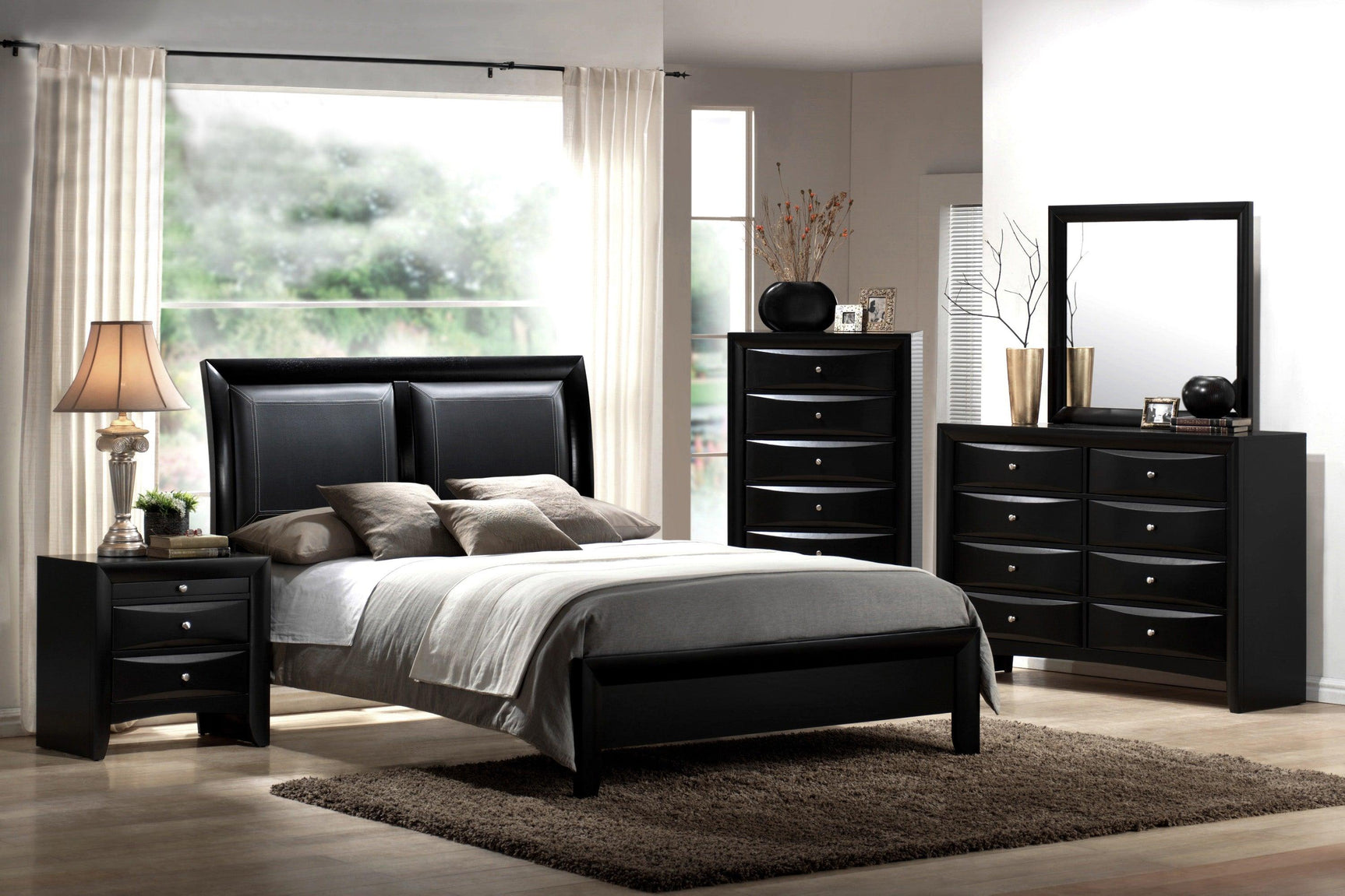 Emily collection chest with 5 drawers in black finish