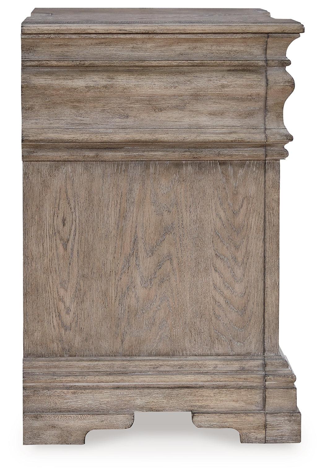 Blairhurst Nightstand decorative column detail