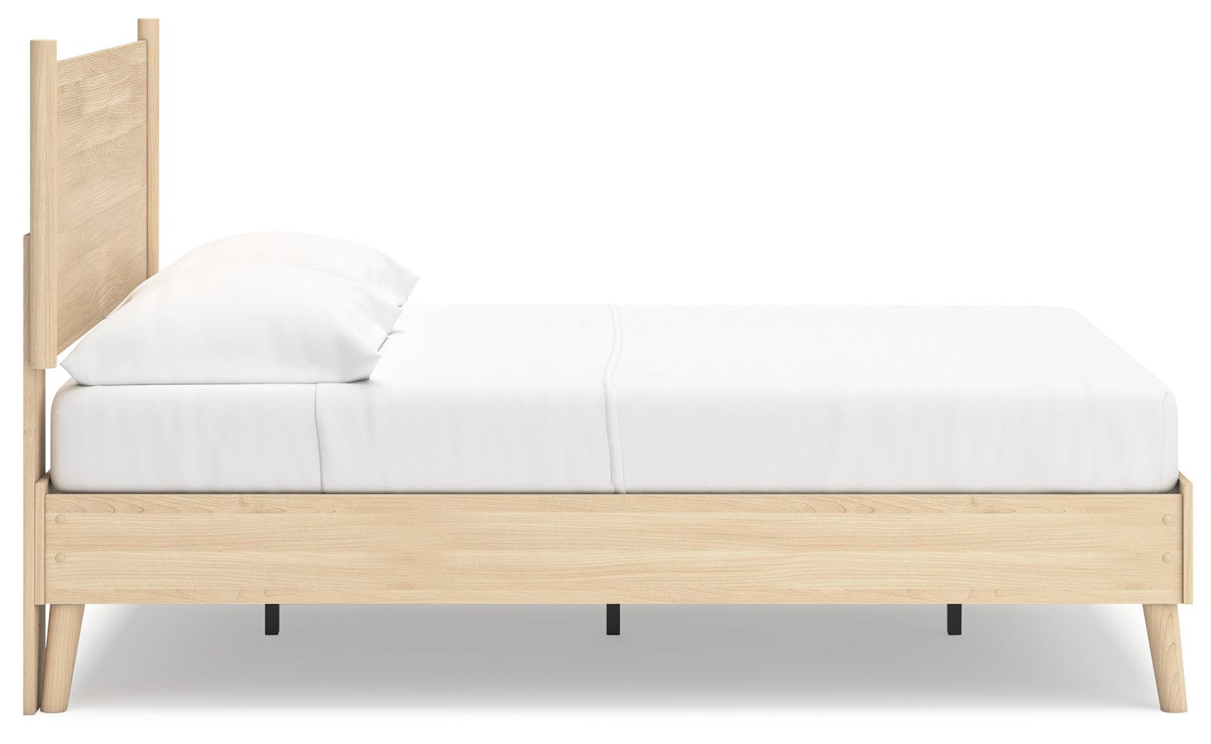 Modern Casual Full Platform Bed from Cabinella Collection