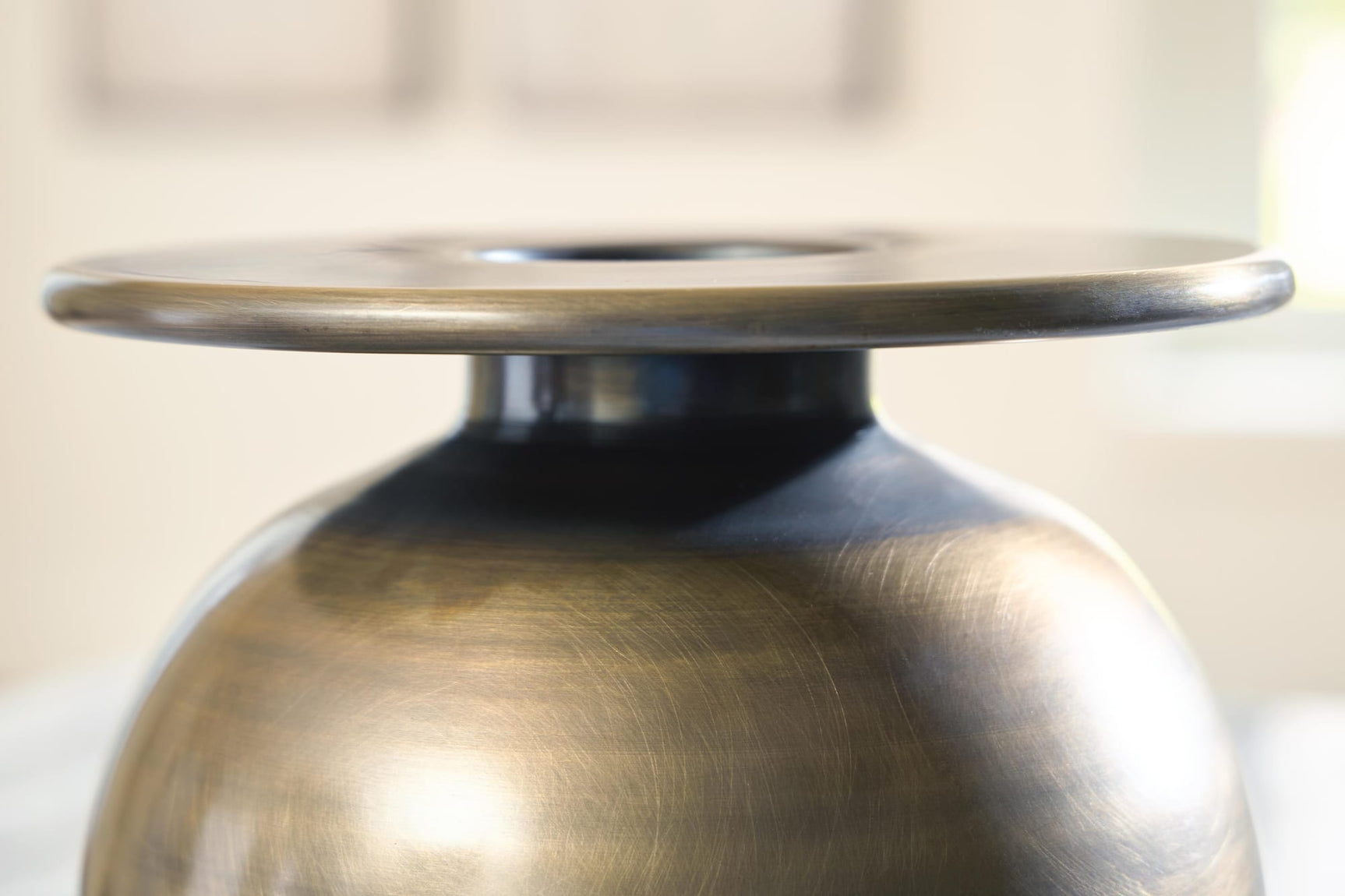 Fedorleigh Antique Brass Finish Vase detail view
