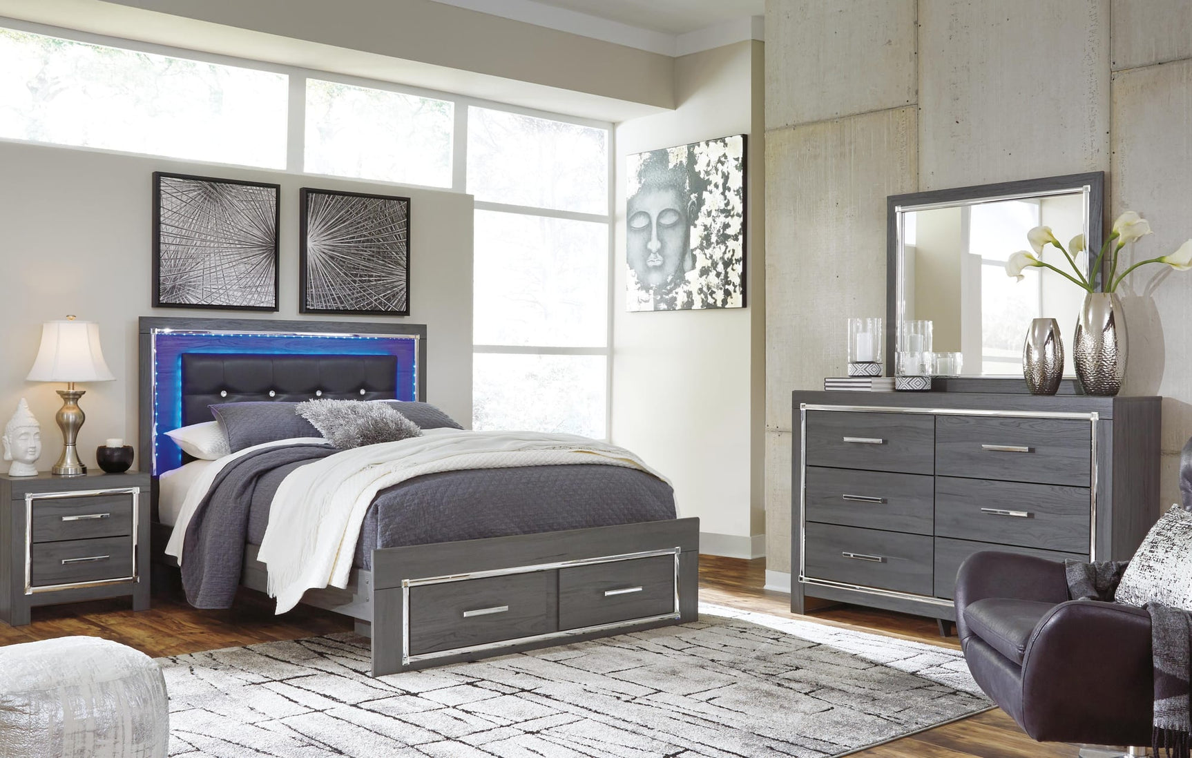 Lodanna Gray Panel Bedroom Set Queen 3: Bed, Dresser, Mirror from Decor Furniture