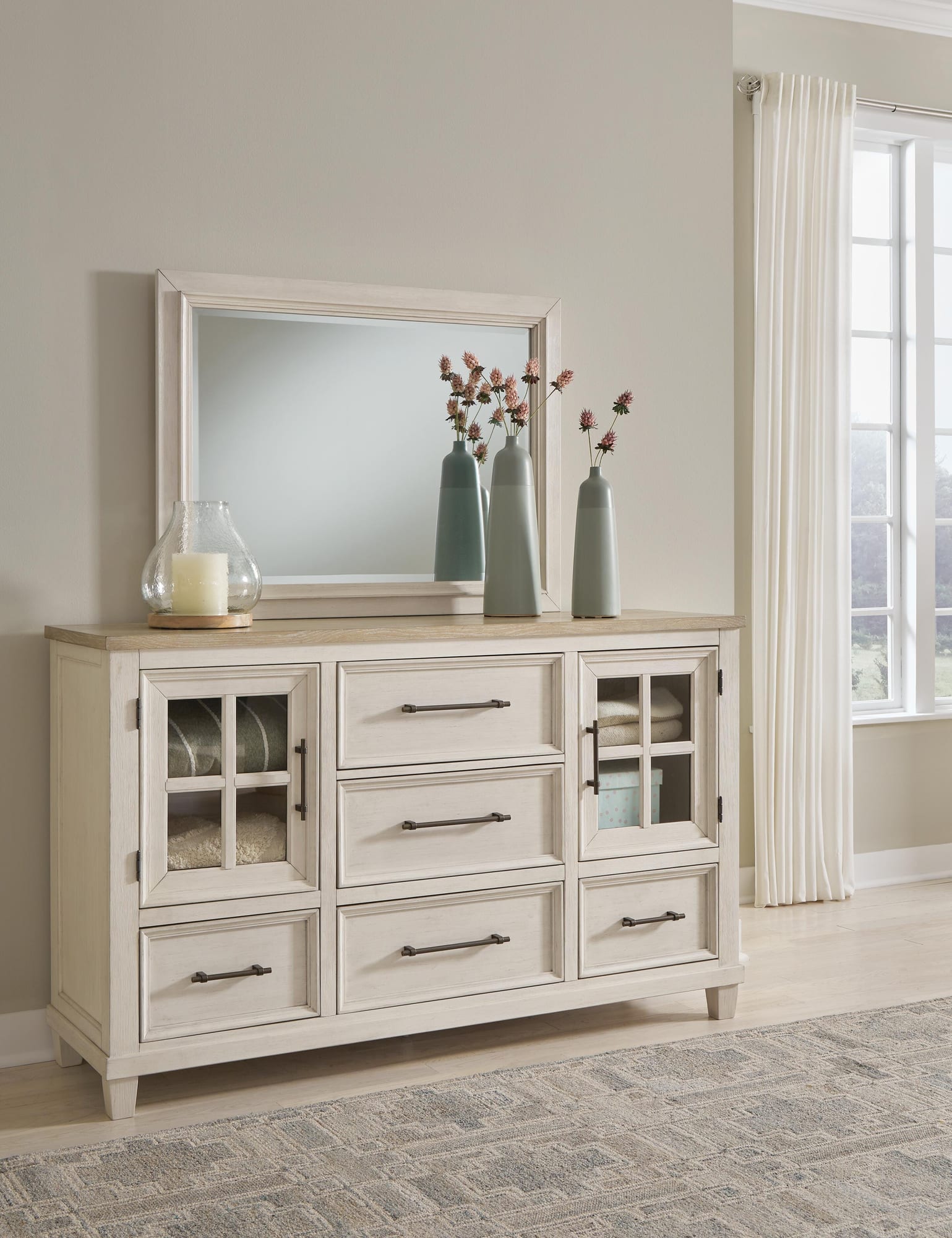 Shaybrock Antique White Panel Bedroom Set view 7