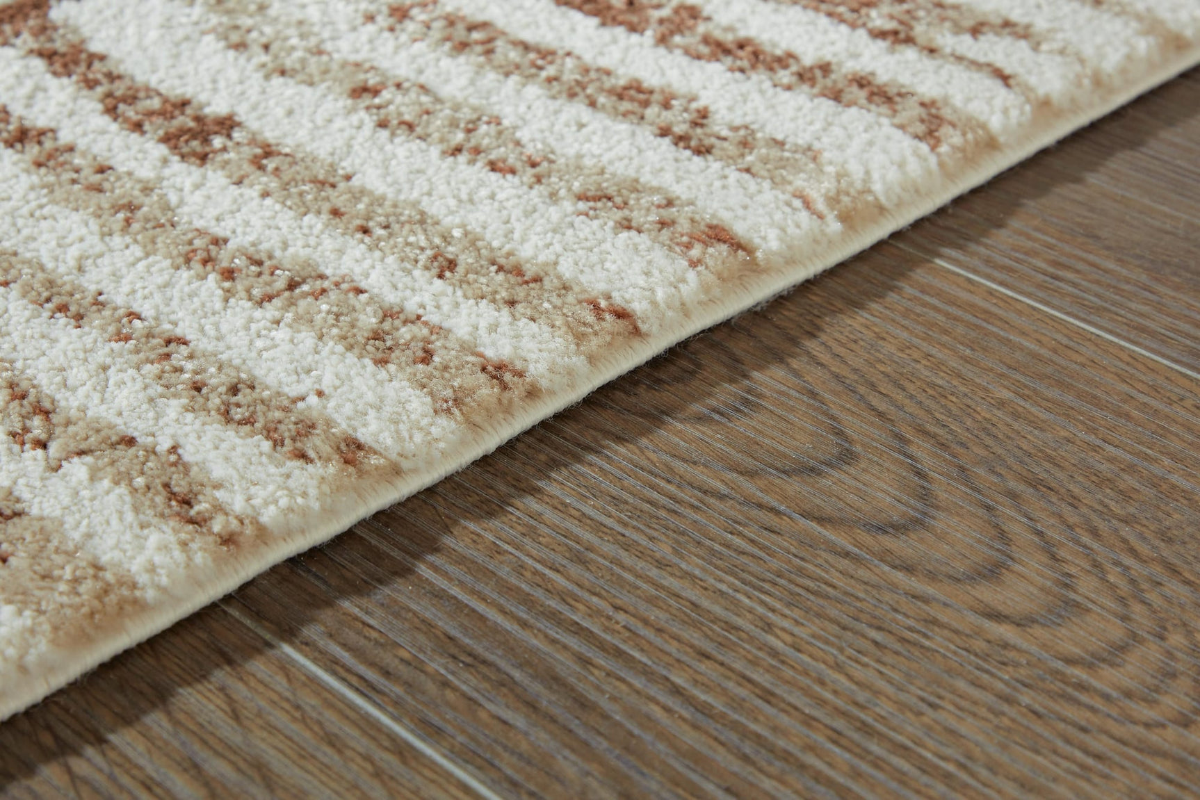 Uduak Cream/Tan/Rust Large Rug detail view