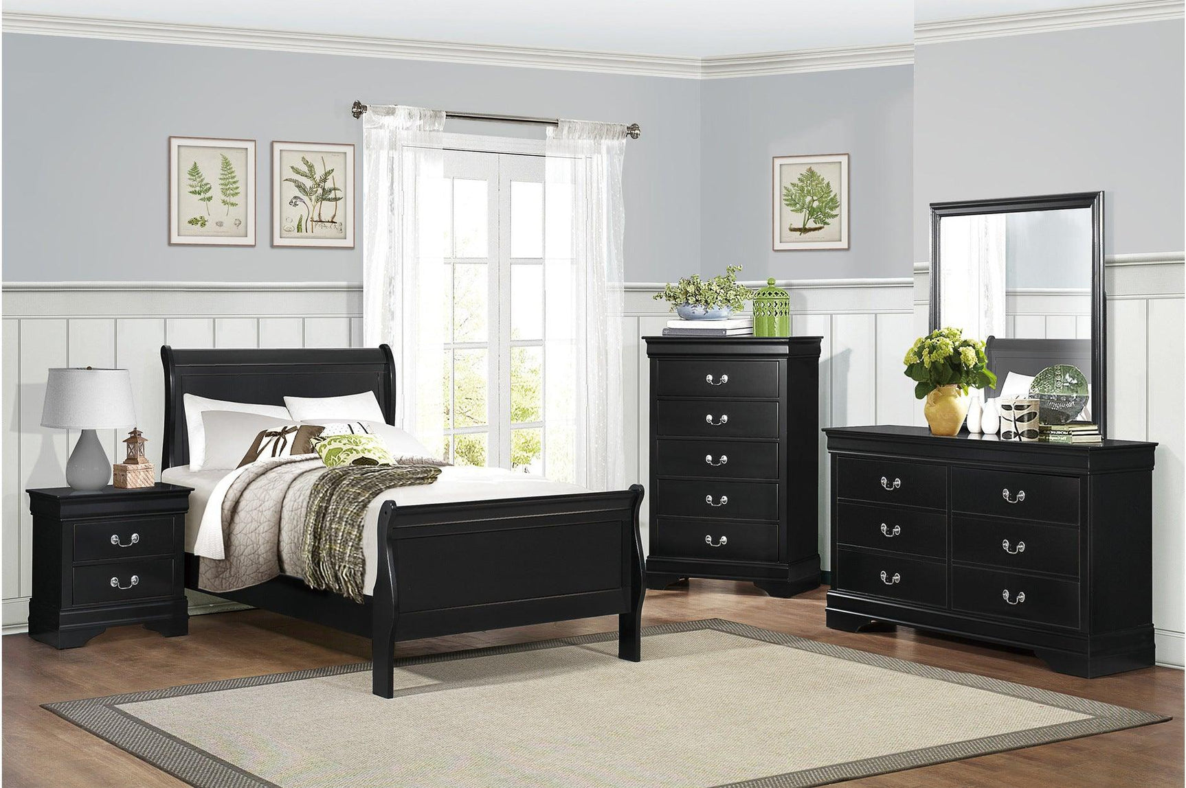 Side view of Mayville Black Sleigh Bedroom Set bed showing sleigh design