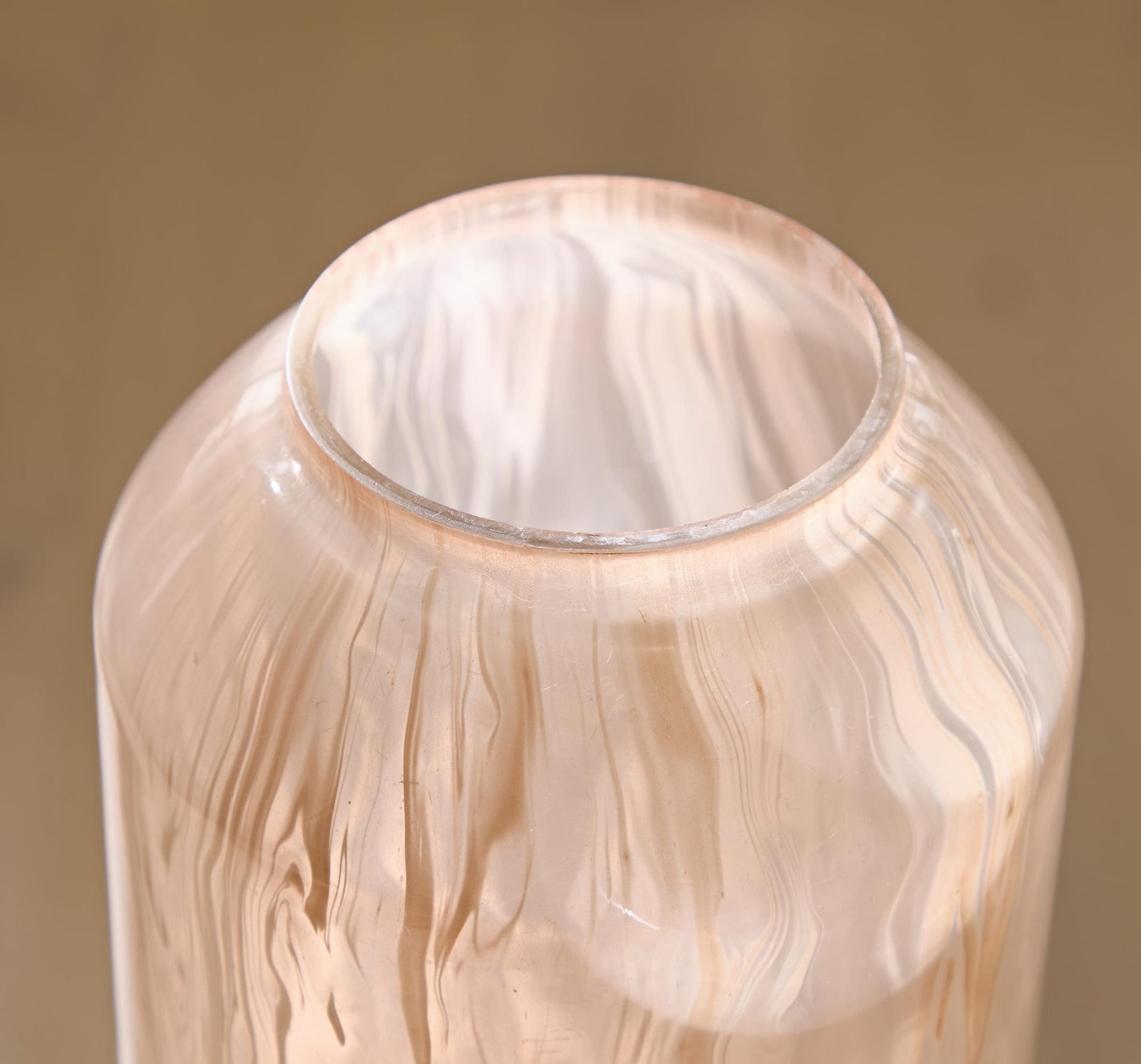 Dushby Blush Pink Vase detail view