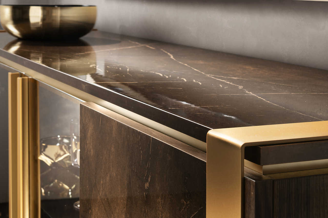 Essenza 4 Door Buffet