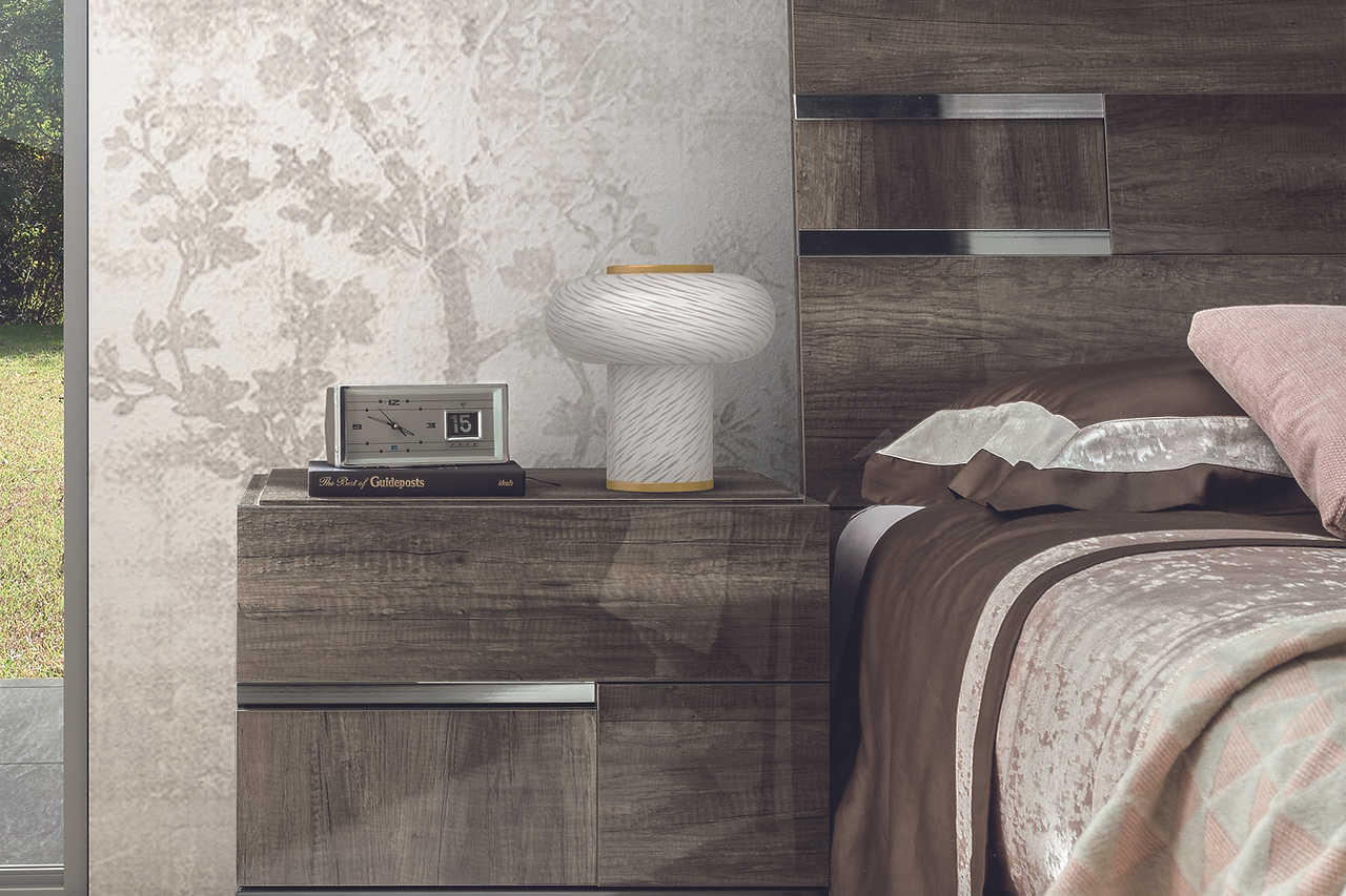 Medea II Vintage Oak Upholstered Italian Bedroom Set