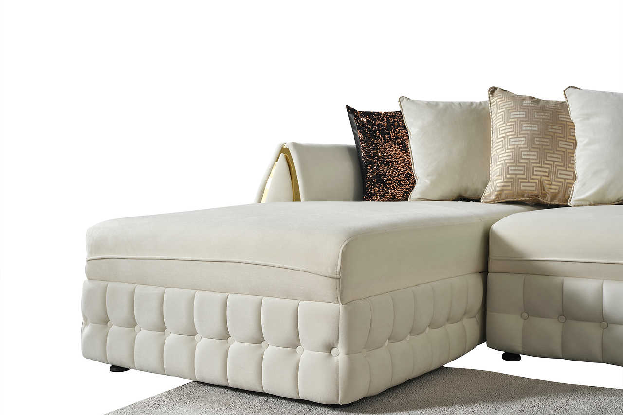 Sicilya Off White Sectional sofa front view
