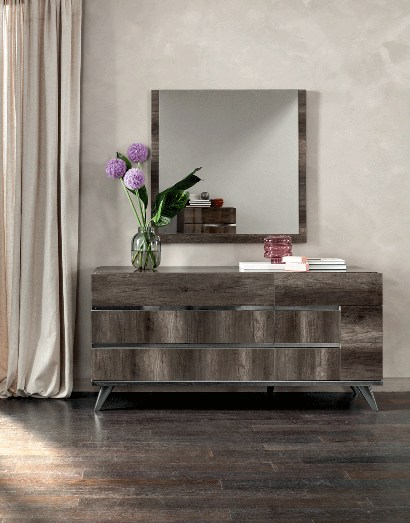 Medea II Vintage Oak Upholstered Italian Bedroom Set