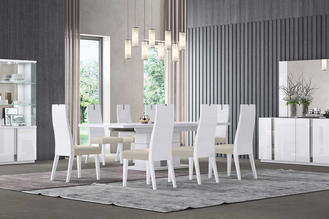 Chloe dining vitrine in white high gloss