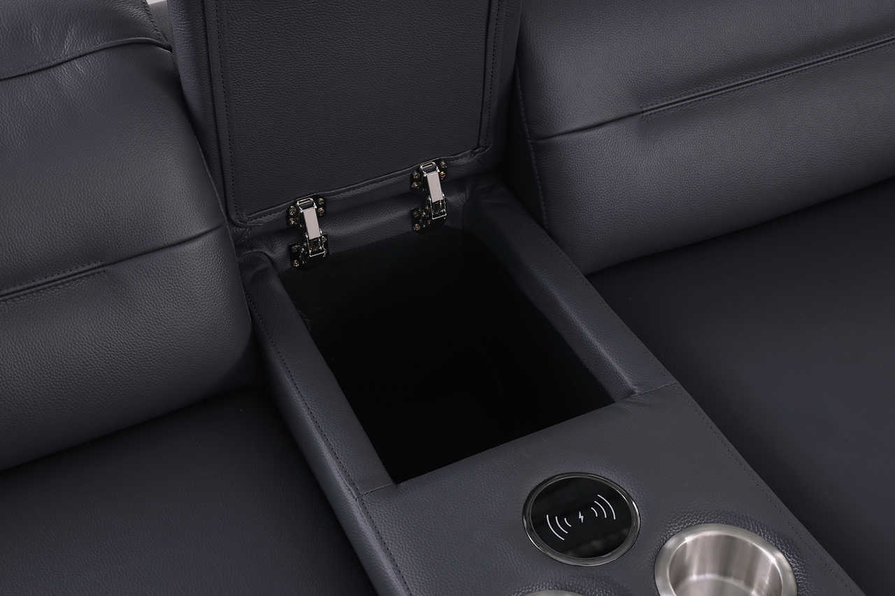 Power armless seat detail