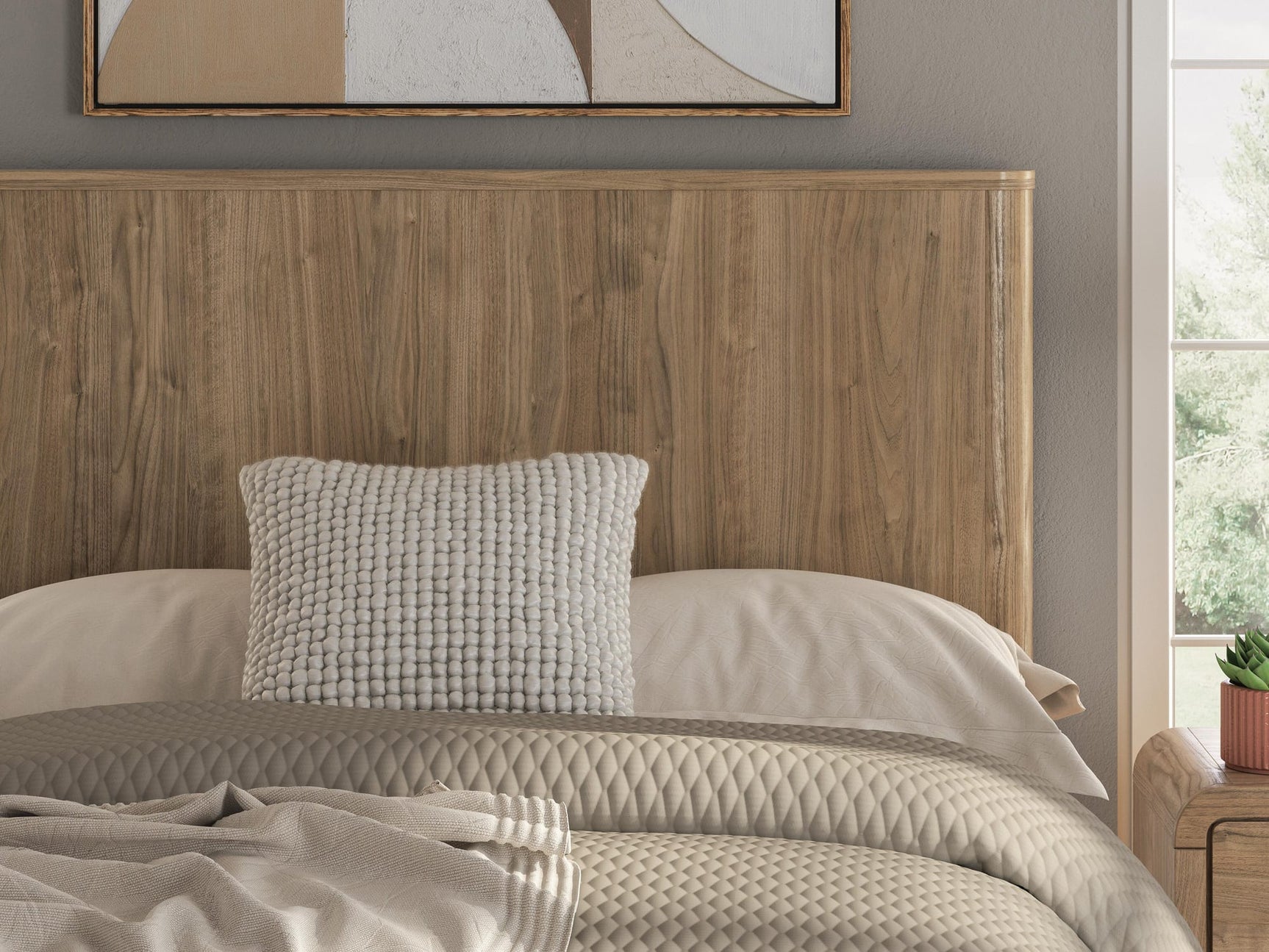Gramburg Warm Natural Brown Full Panel Bed detail view