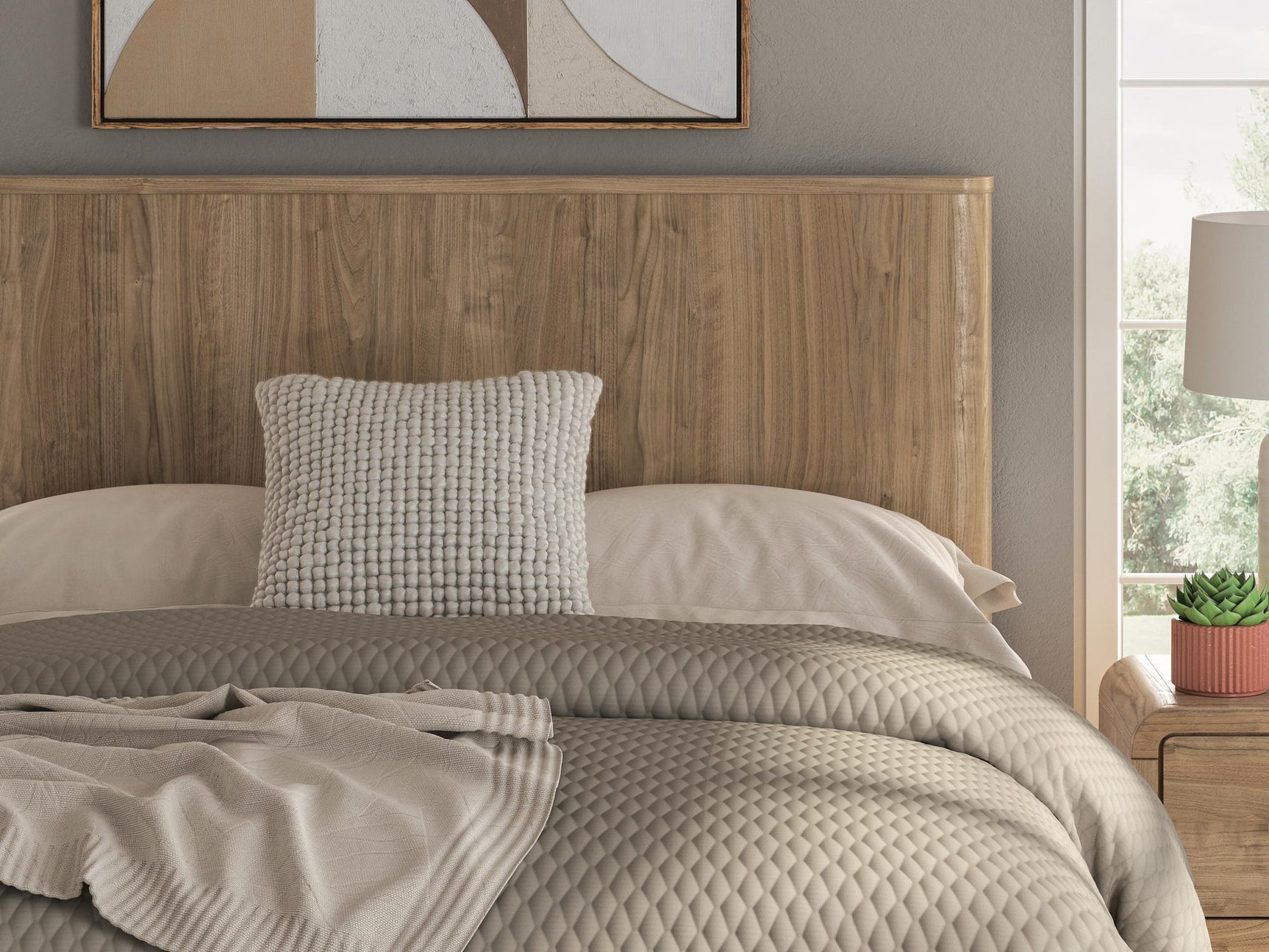 Gramburg Warm Natural Brown Queen Panel Bed detail view