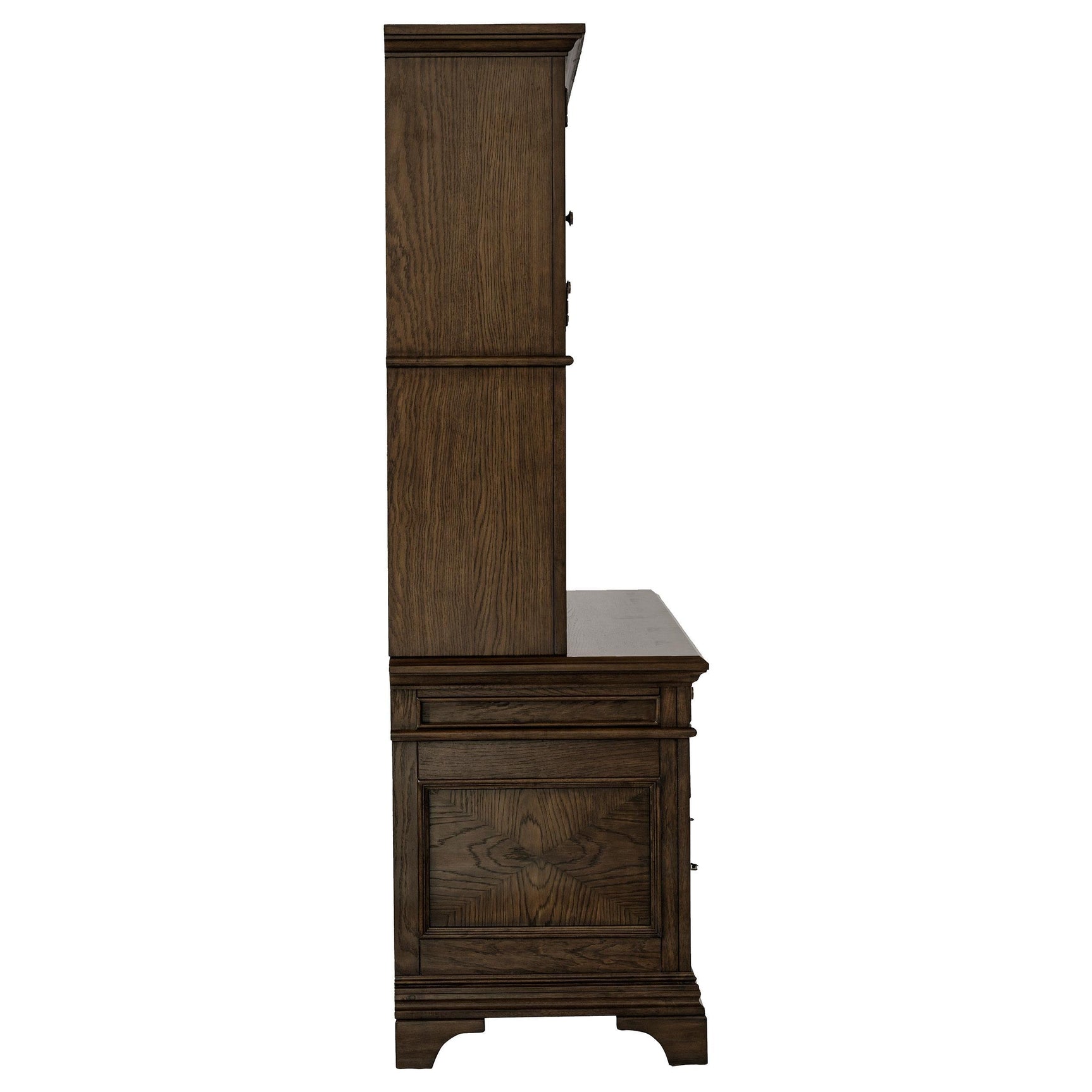 Lockable lower cabinet doors