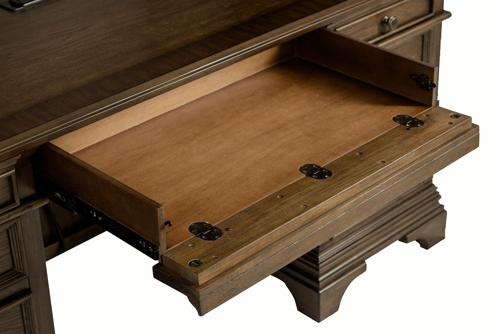 Drawer glide mechanism detail