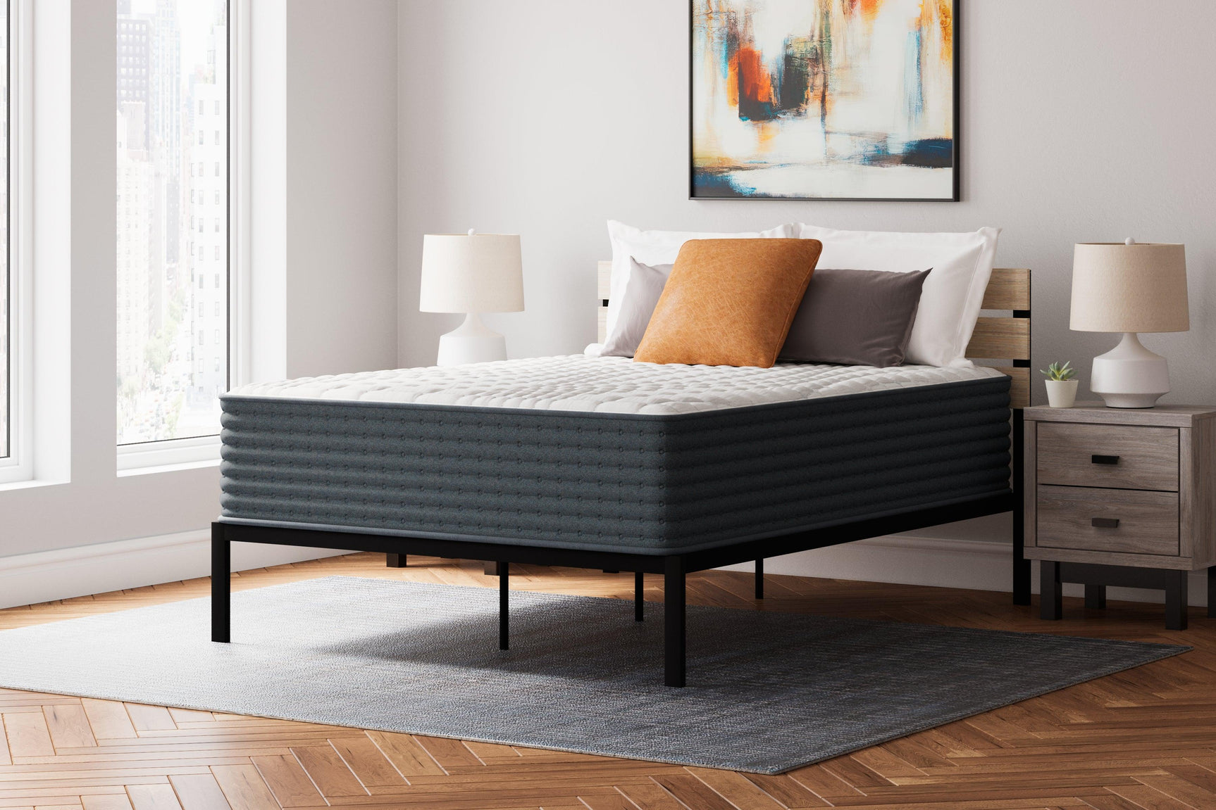 Hybrid 1400 White Queen Mattress close-up of coil layer