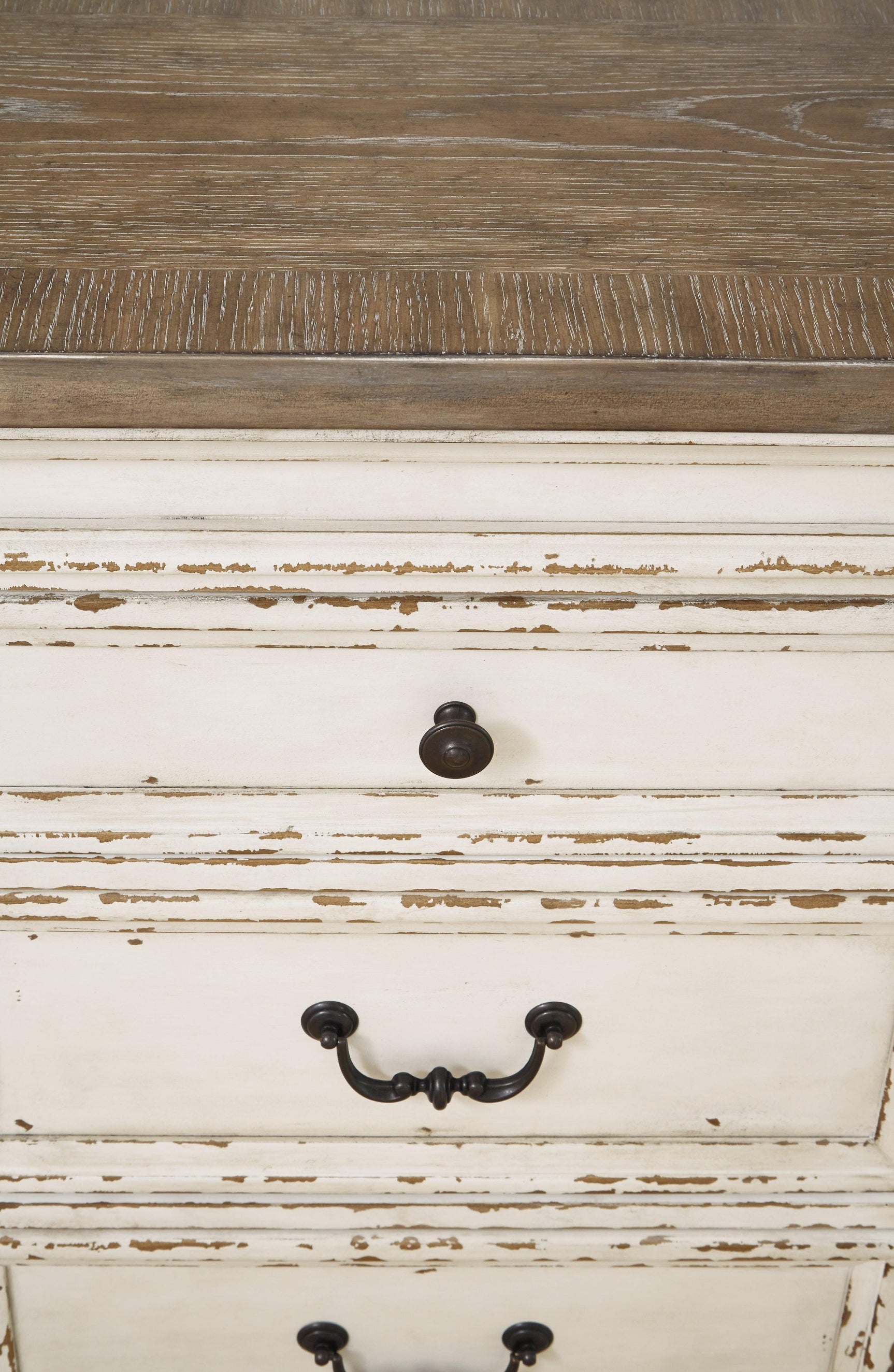 detail view of Realyn Chipped White Rectangular Dining Room Set dining room furniture