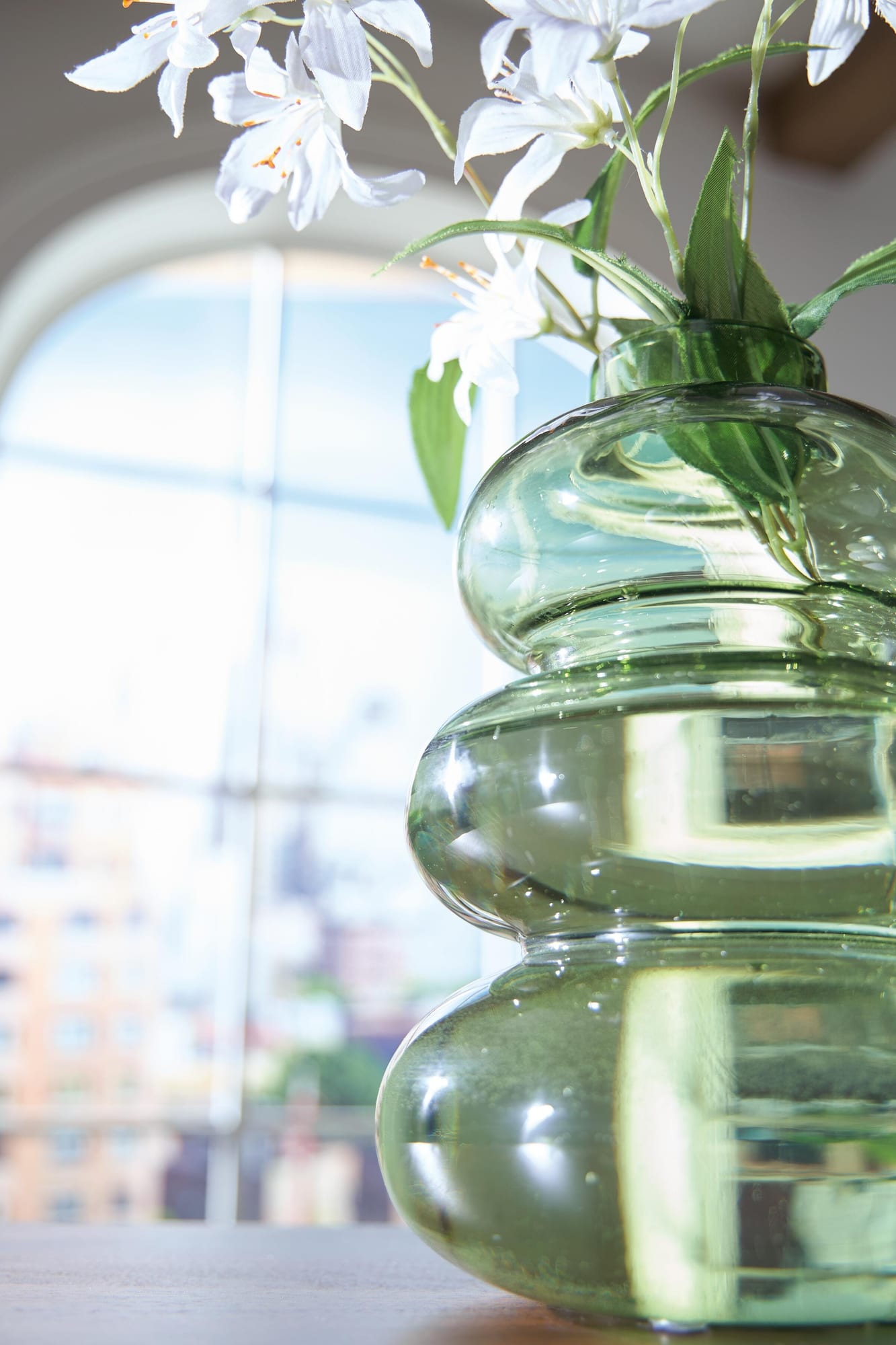 Renethorne Green Vase detail view