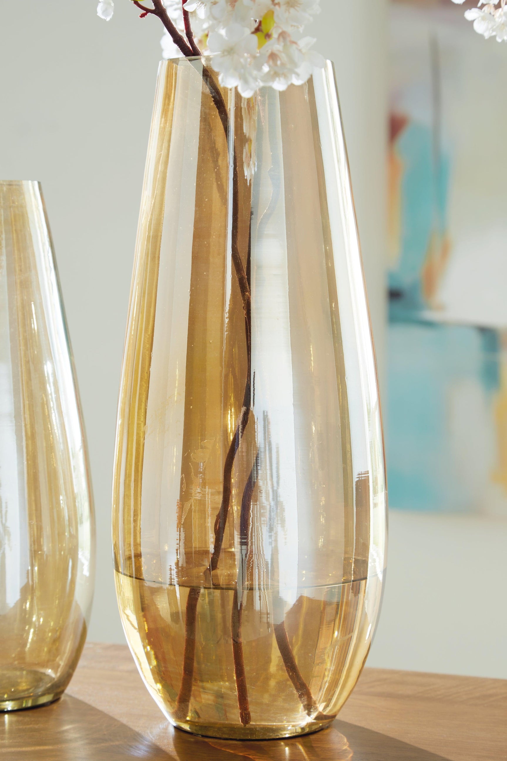 Rhettman Amber Glass Vase close-up of amber glass finish