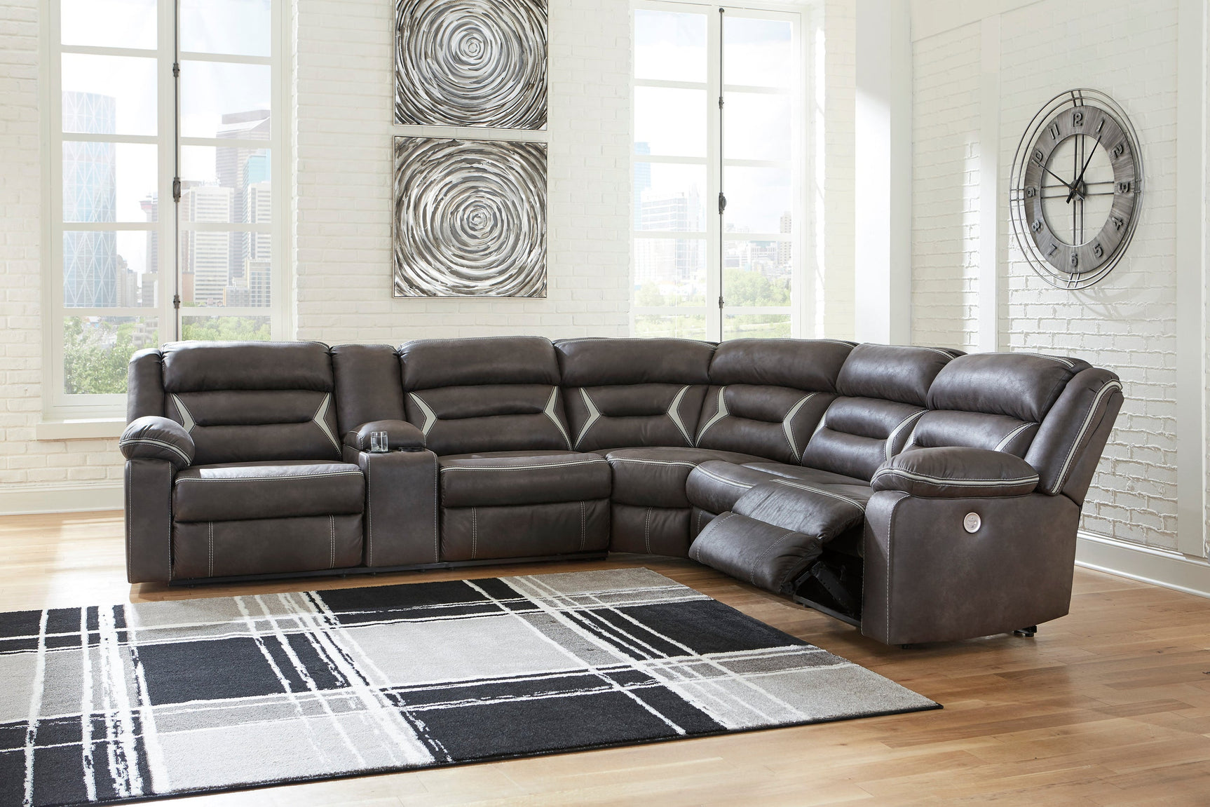 Kincord Midnight sectional side view showing recliner