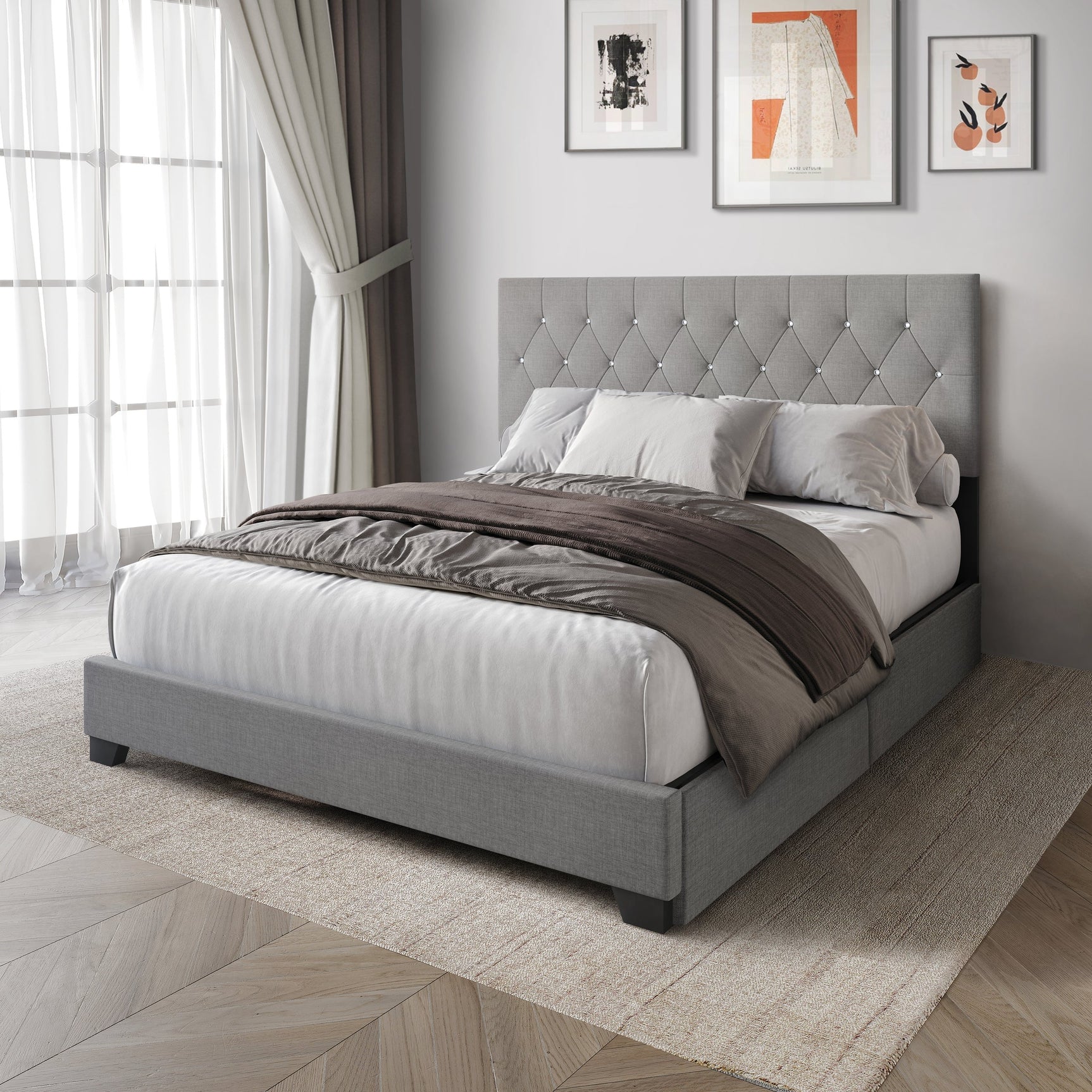 Dooma Gray Velvet Upholstered Tufted Platform King Bed