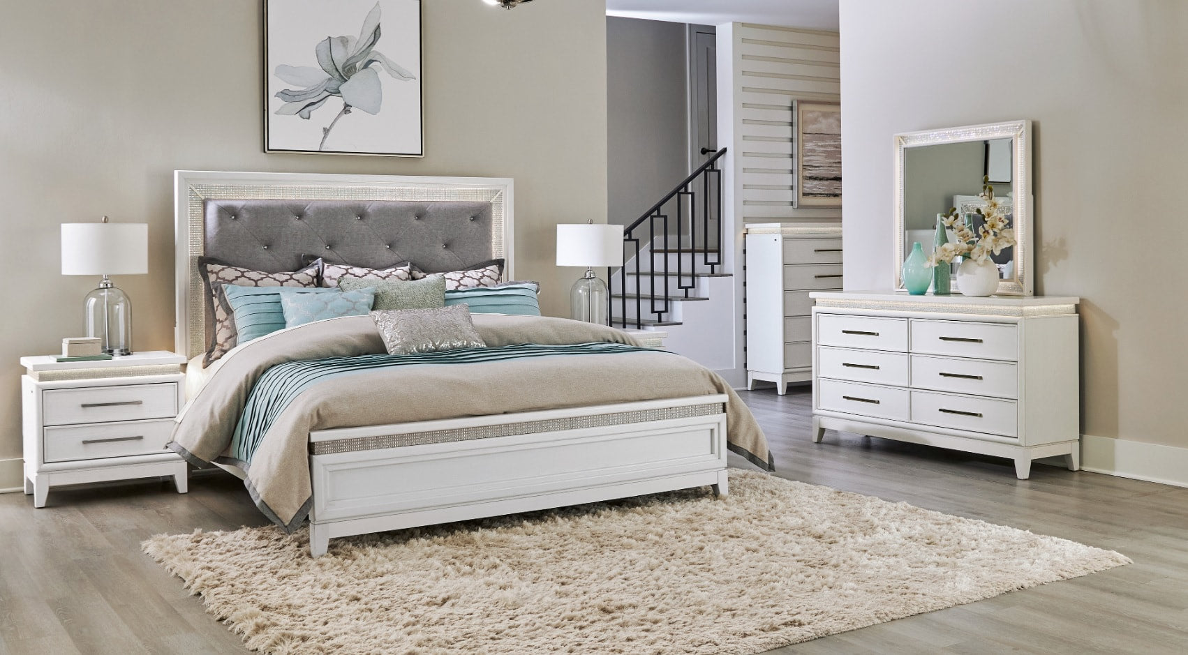 Ser White Upholstered Tufted Panel Bedroom Set front view