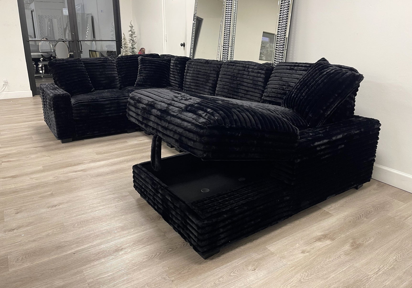 Close-up detail of Alisson Black Sectional Sofa upholstery