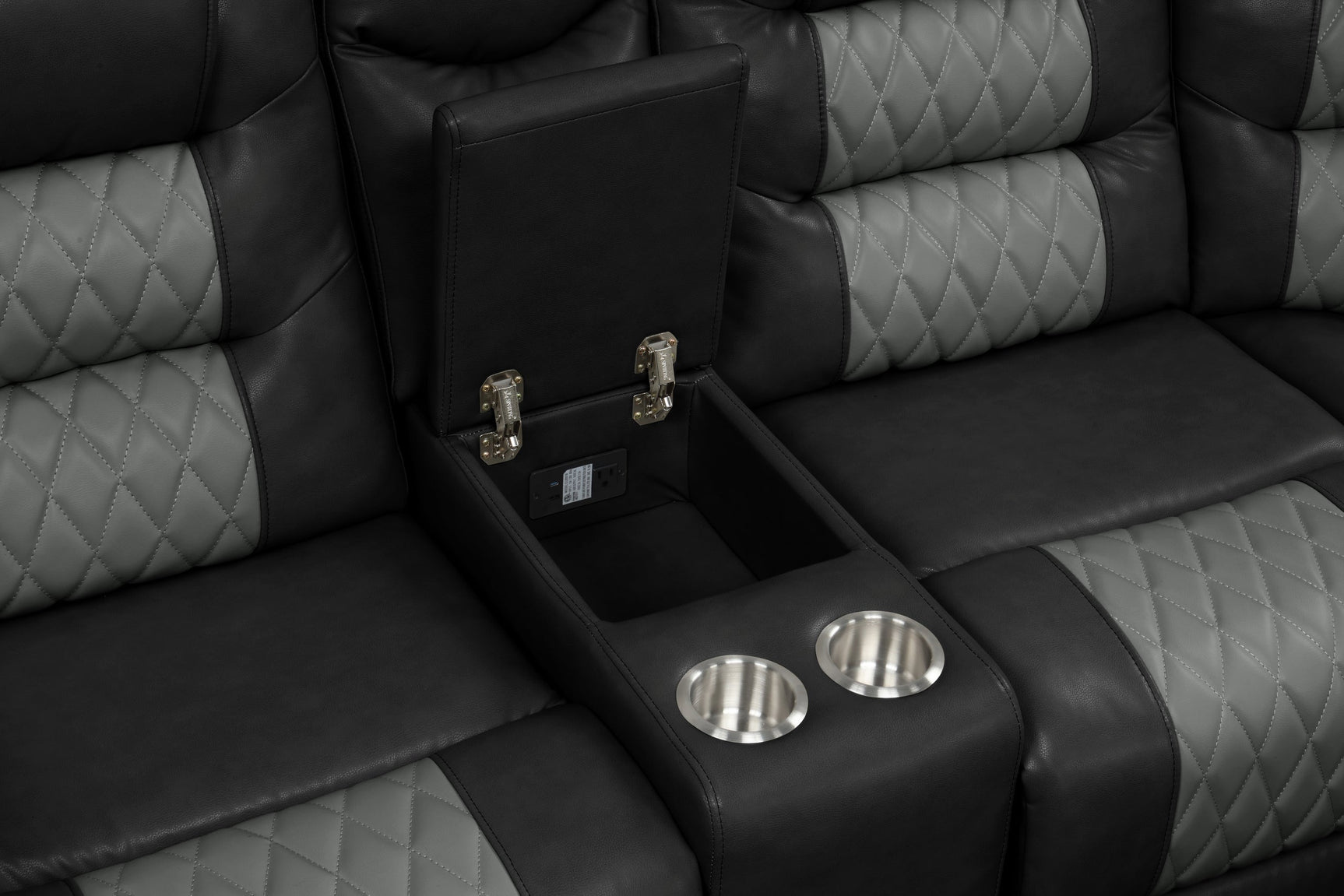 Jordon Reclining Sectional showing seating and reclining feature