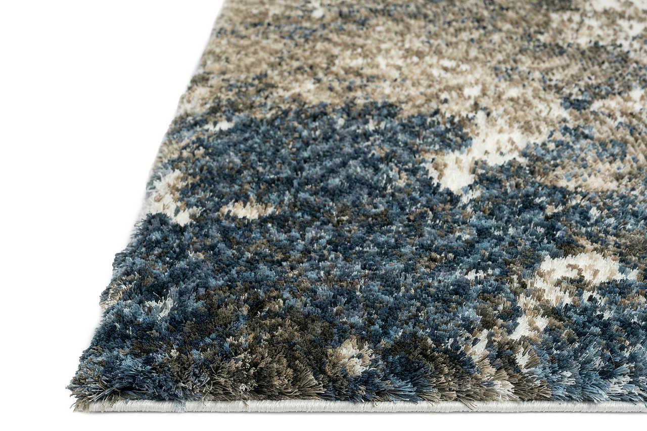 Sephora 1010 Glacier medium rug angled view