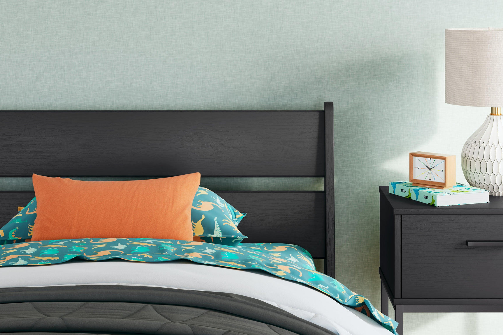 Platform base of Socalle Twin bed in matte black