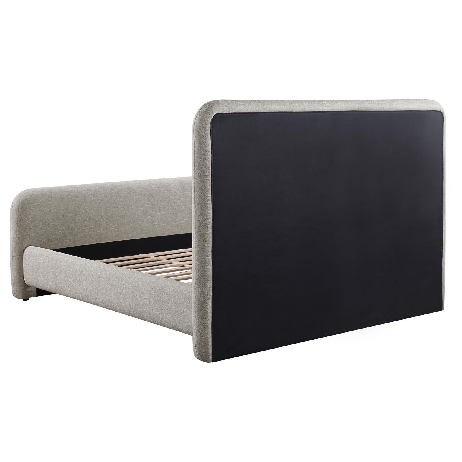 Wren Upholstered Eastern King Grey Platform Bed footboard close-up