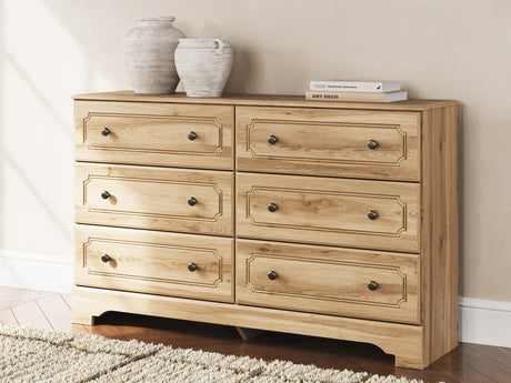 Aleaport Warm Brown 6-Drawer Traditional Dresser front view