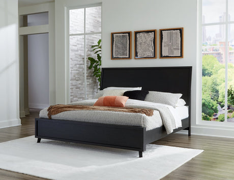Danziar Black King Panel Bed front angle view