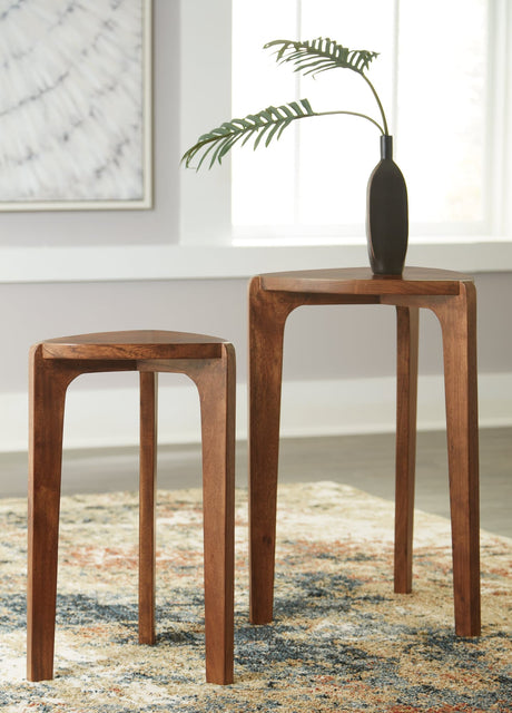 Brynnleigh medium brown wooden accent tables set of 2 angled view