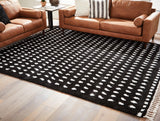 Minston black and white 5x7 area rug top view