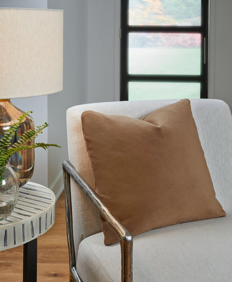 Caygan Honey decorative pillow set of 4 viewed front