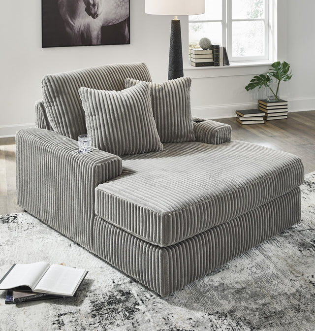 Lindyn Fog Chaise front view showing reversible cushions